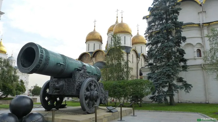 1683736035_1zoom-club-p-dostoprimechatelnosti-moskvi-dlya-detei-13